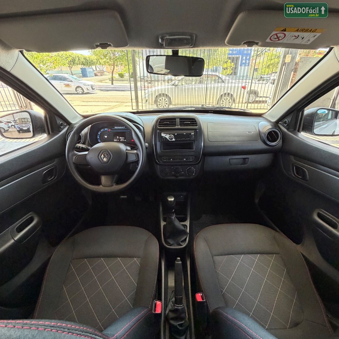 Renault Kwid Zen 1.0 Mecânico Flex 2025/2026 — foto 9 de 10