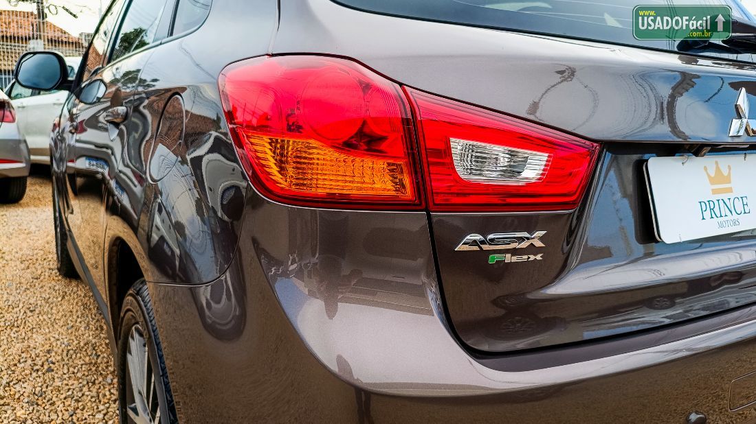 Mitsubishi ASX 2.0 4x2 Automático Flex 2017/2018 — foto 10 de 26