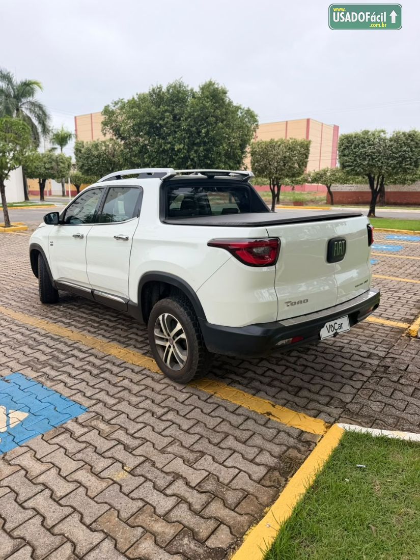 Fiat Toro Volcano 2.0 4X4 Turbo Automático Diesel 2017/2018 — foto 3 de 8