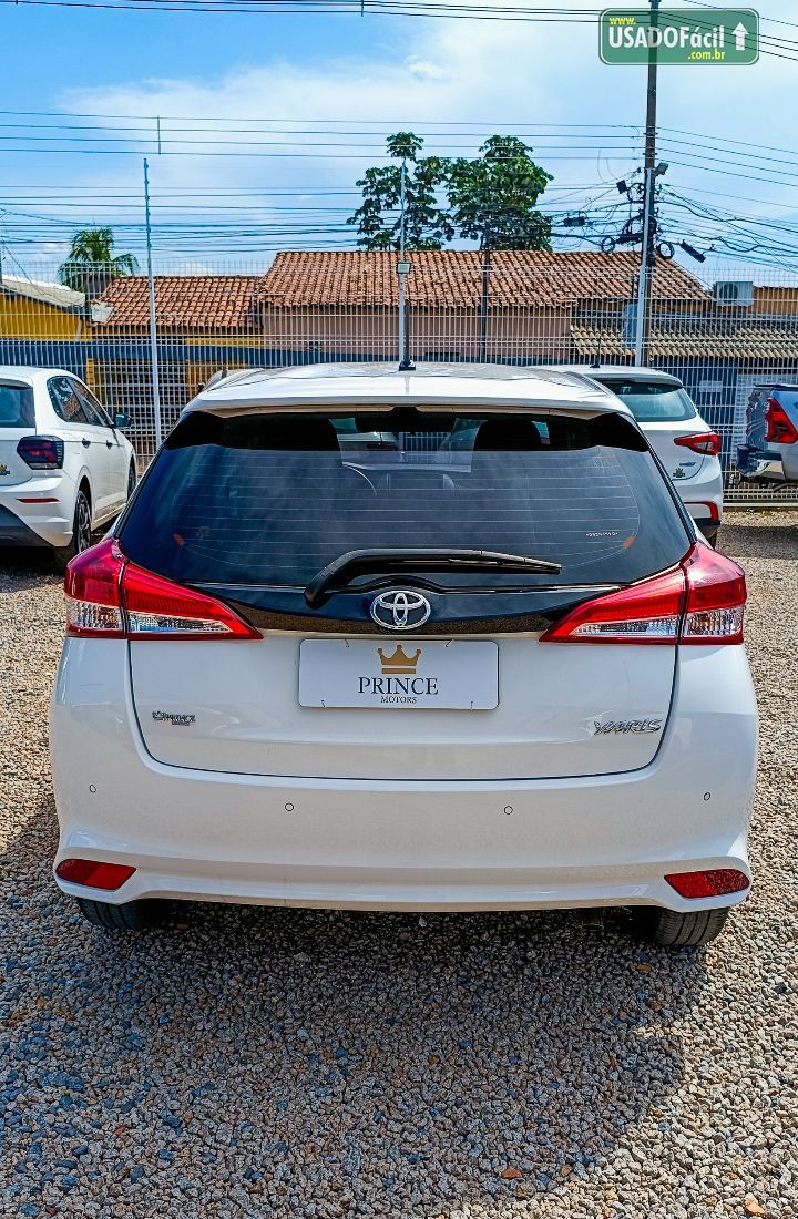 Toyota Yaris Hatch XL 1.5 Automático Flex 2023/2024 — foto 6 de 16