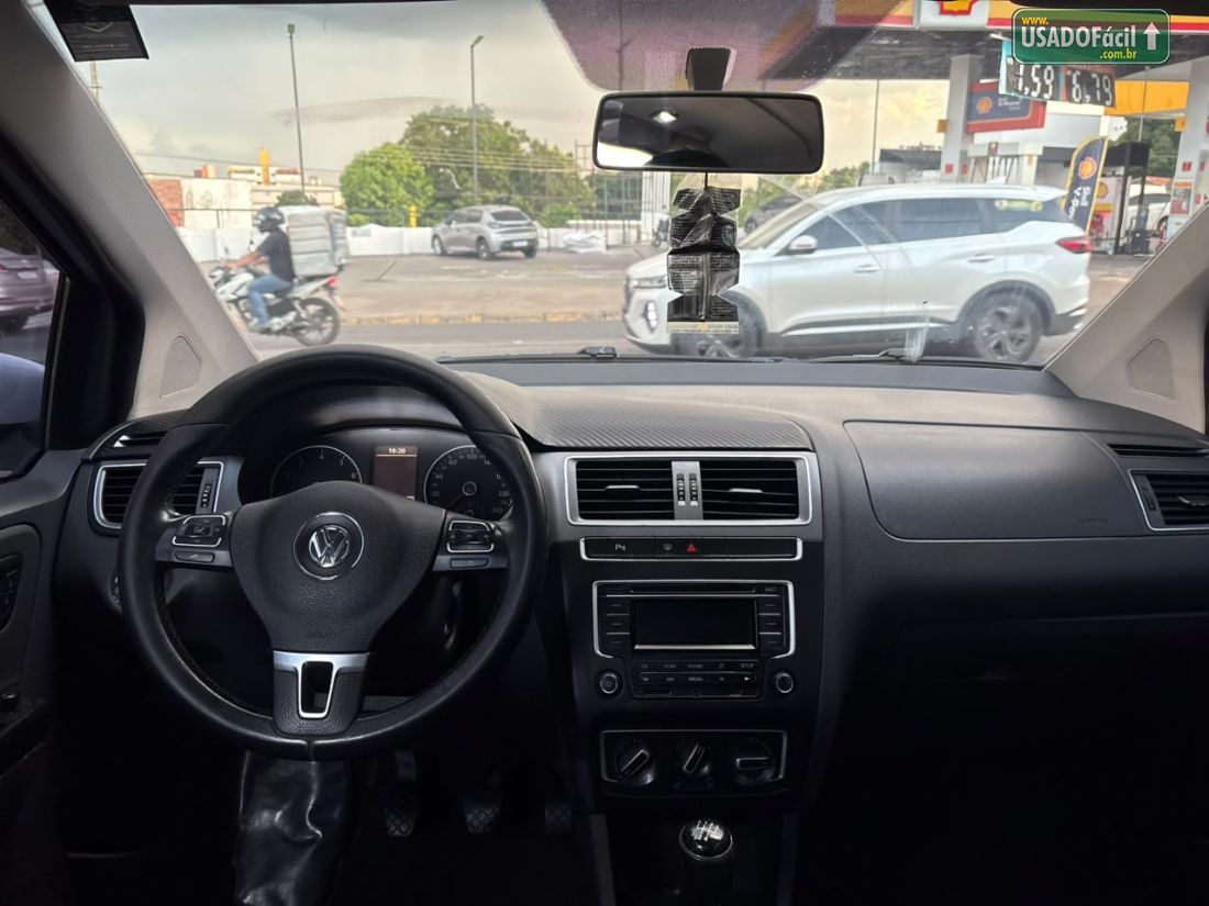 Volkswagen Fox Comfortline 1.6 4P Flex 2015/2015 — foto 10 de 10