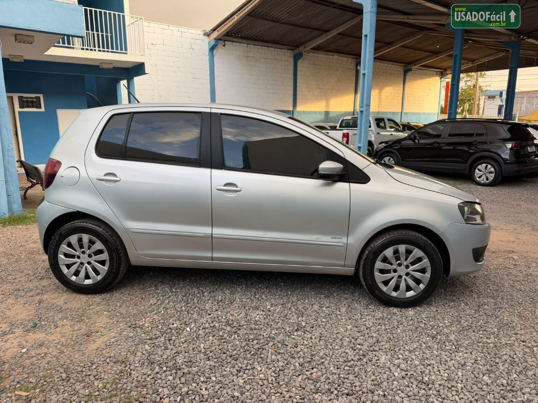 Volkswagen Fox 1.6 Mi 4P Total Flex 2013/2014 — foto 5 de 10
