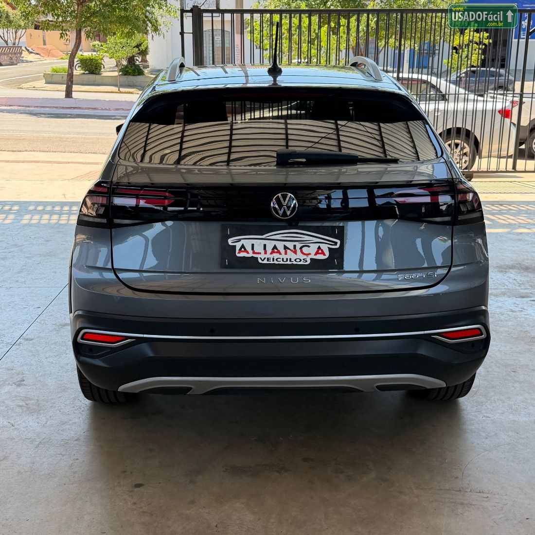 Volkswagen Nivus Highline 200 TSI Automático Flex 2023/2023 — foto 5 de 10