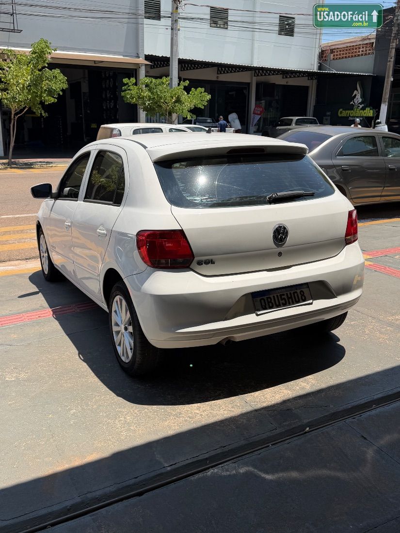 Volkswagen Gol Comfortline 1.0 4P Total Flex 2014/2015 — foto 4 de 7