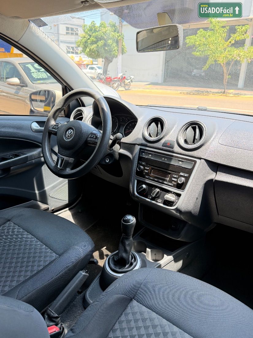 Volkswagen Gol Comfortline 1.0 4P Total Flex 2014/2015 — foto 5 de 7