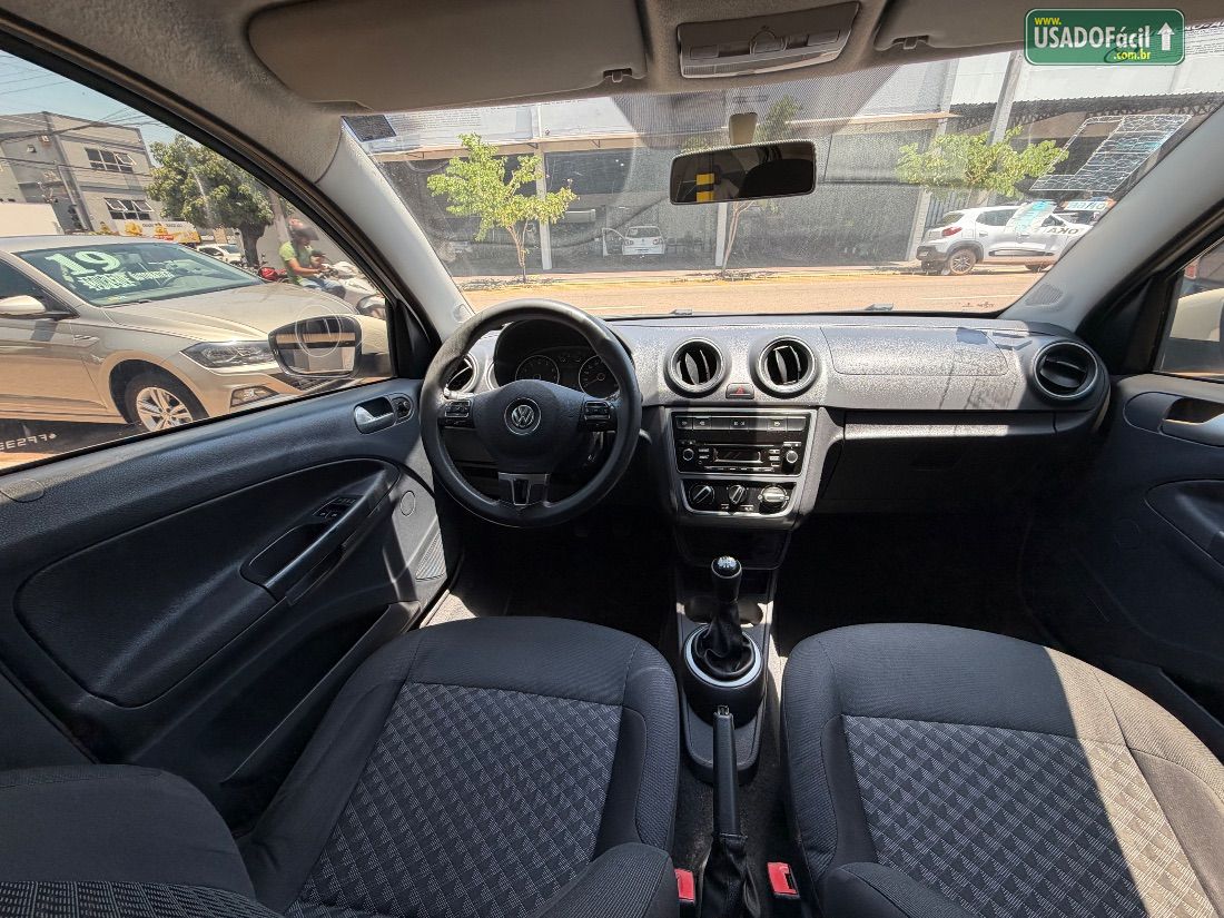 Volkswagen Gol Comfortline 1.0 4P Total Flex 2014/2015 — foto 6 de 7