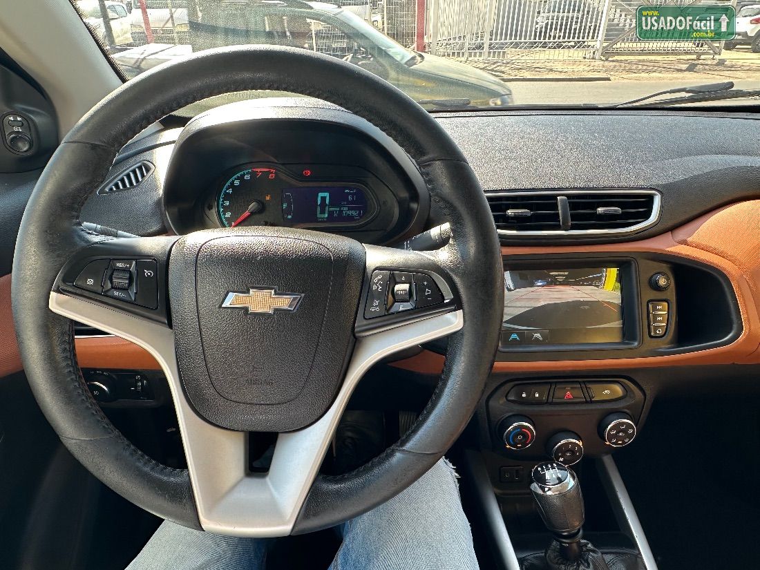 CHEVROLET/GM Onix Hatch Activ 1.4 Mecânico Flex 2016/2017 — foto 10 de 13