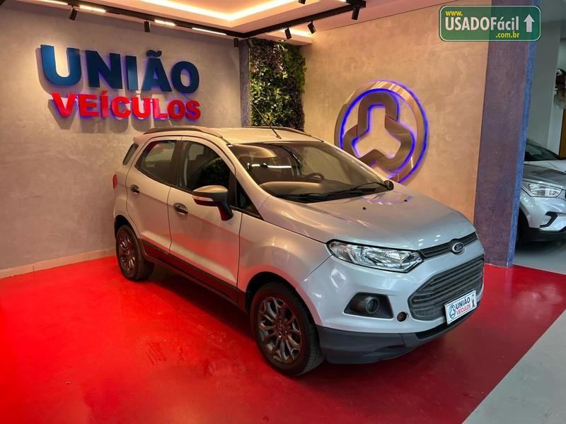 Ford EcoSport Freestyle 1.6 Flex 2013/2014 — foto 3 de 11
