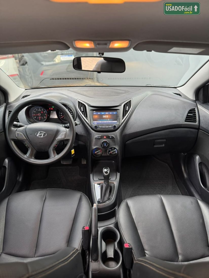 Hyundai HB20 Hatch Comfort Plus 1.6 Automático Flex 2019/2019 — foto 12 de 19