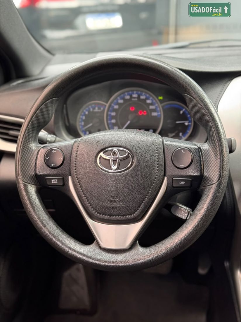 Toyota Yaris Hatch XL Plus Connect 1.5 Automático Flex 2019/2020 — foto 16 de 19