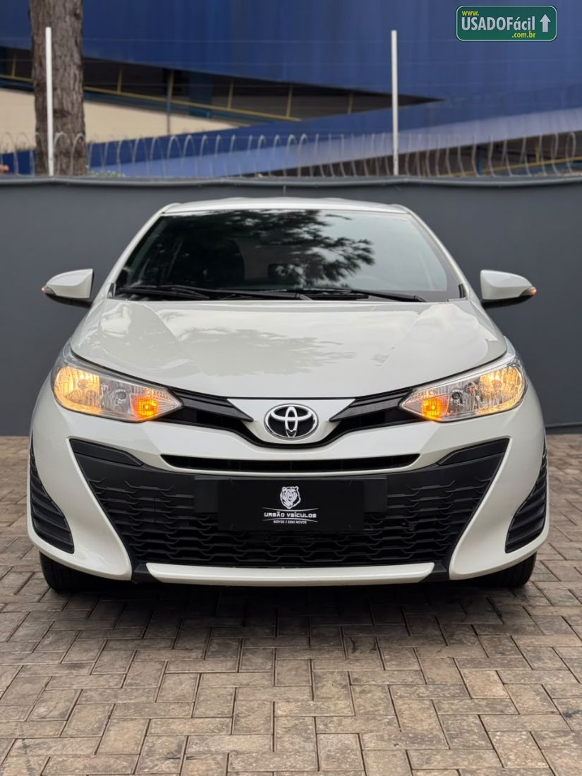 Toyota Yaris Hatch XL Plus Connect 1.5 Automático Flex 2019/2020 — foto 2 de 19