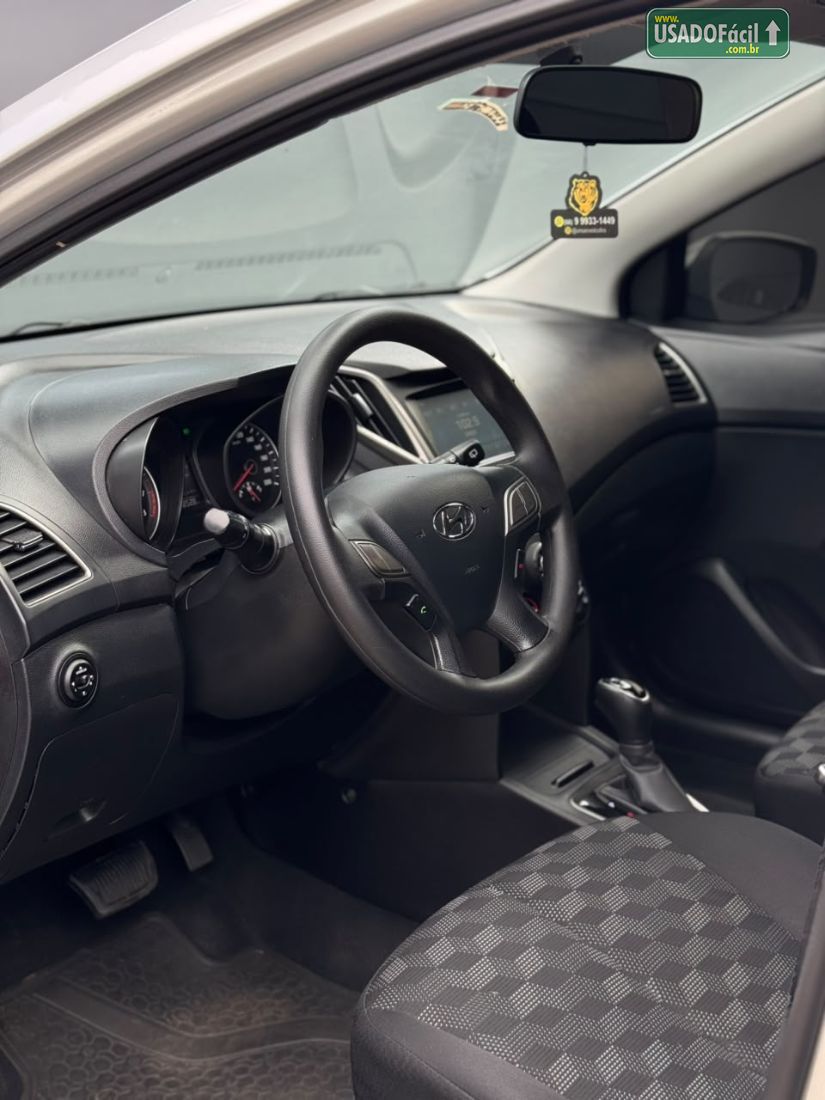 Hyundai HB20 Hatch Comfort Plus 1.6 Automático Flex 2019/2019 — foto 12 de 19