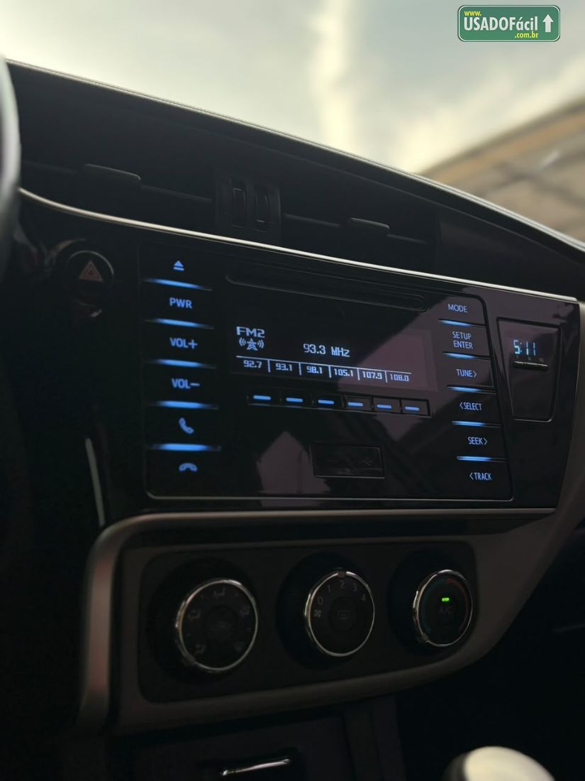 Toyota Corolla GLi 1.8 Automático Flex 2017/2018 — foto 11 de 15