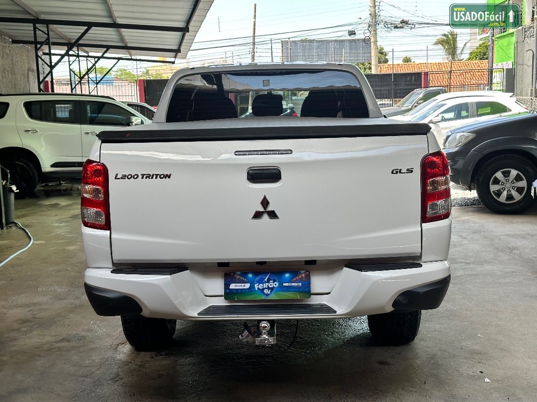 Mitsubishi L200 Triton Sport GLS CD 2.4 Automático Diesel 2023/2024 — foto 4 de 10