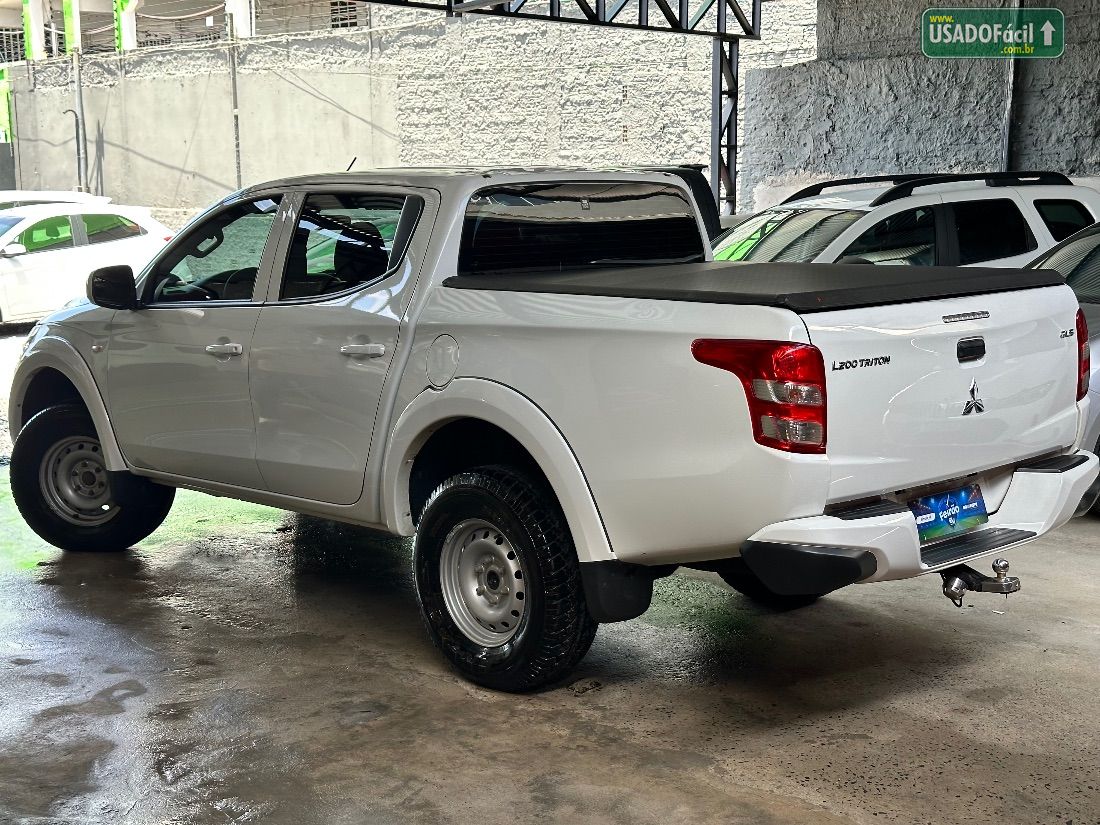 Mitsubishi L200 Triton Sport GLS CD 2.4 Automático Diesel 2023/2024 — foto 6 de 10