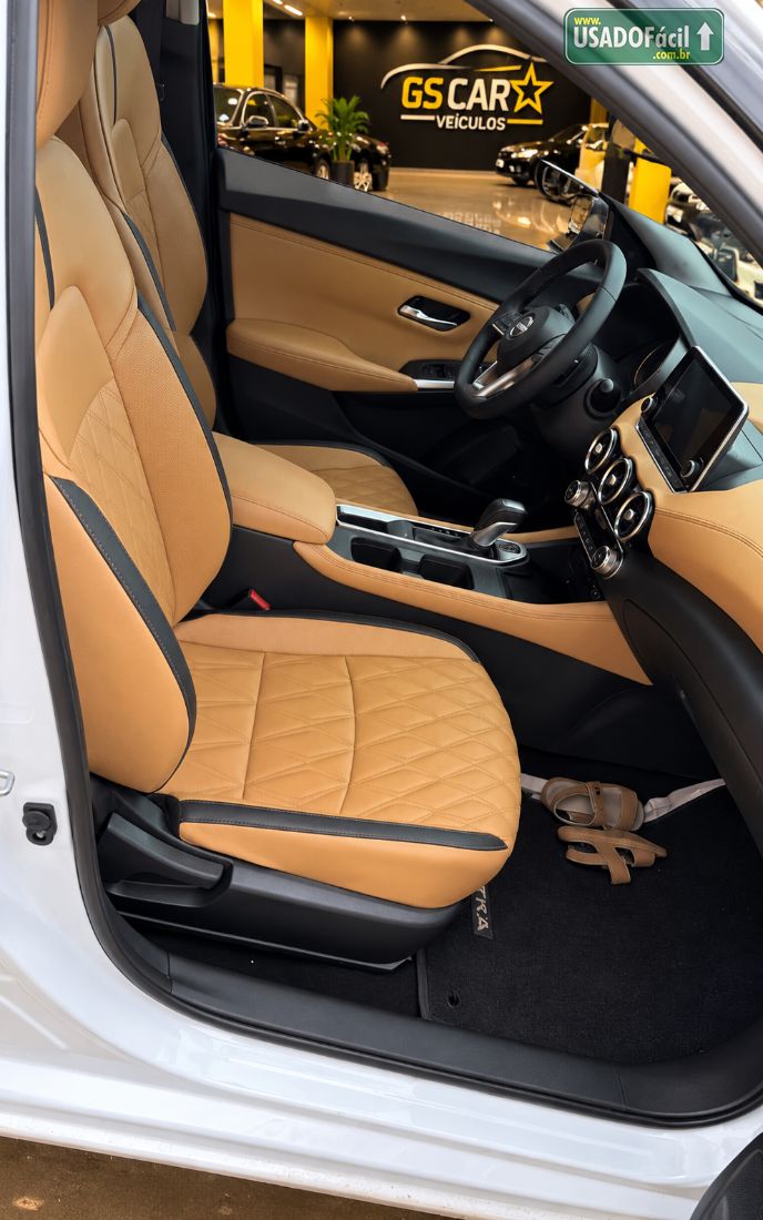 Nissan Sentra Exclusive Interior Premium 2.0 Automático 2025/2026 — foto 2 de 9