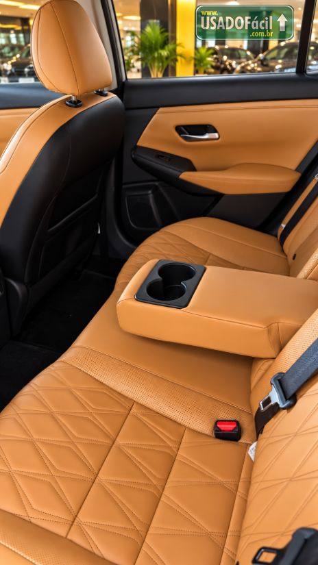 Nissan Sentra Exclusive Interior Premium 2.0 Automático 2025/2026 — foto 10 de 17