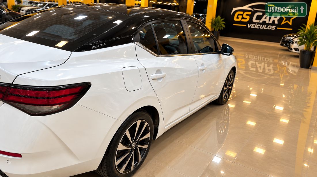 Nissan Sentra Exclusive Interior Premium 2.0 Automático 2025/2026 — foto 6 de 9