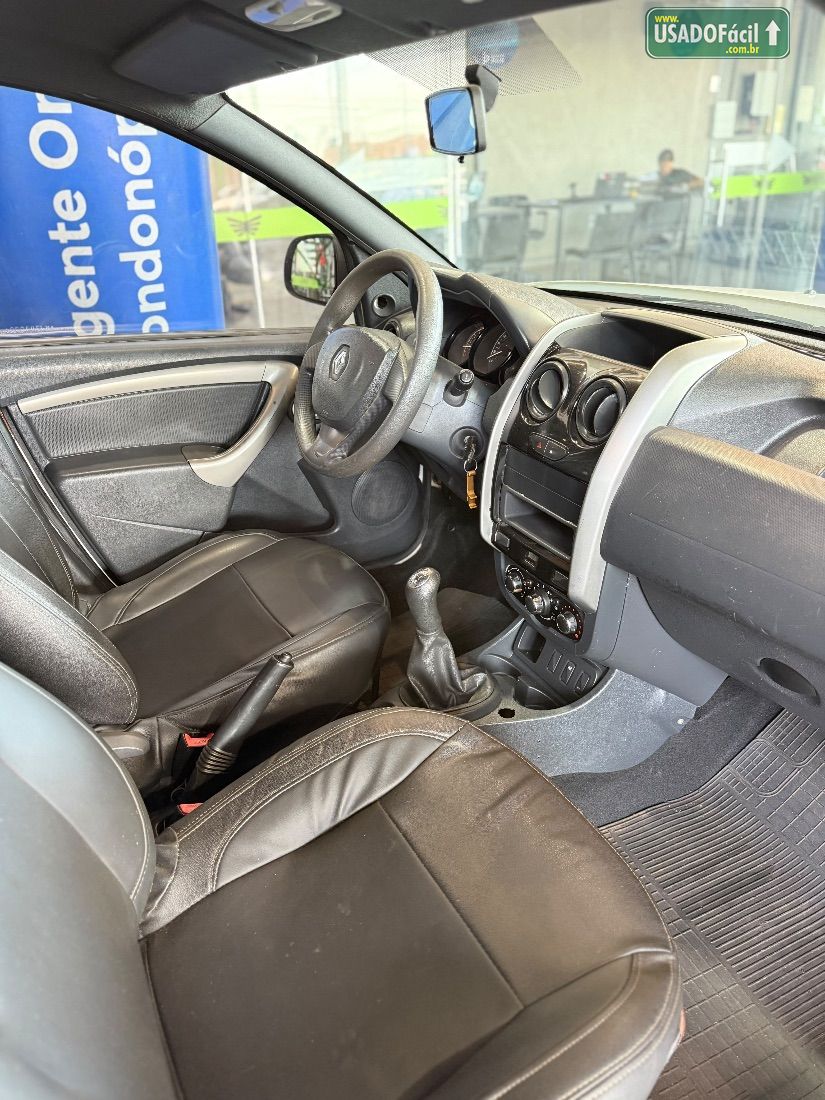 Renault Duster Oroch Intense 1.6 16V Mecânico Flex 2022/2023 — foto 8 de 12