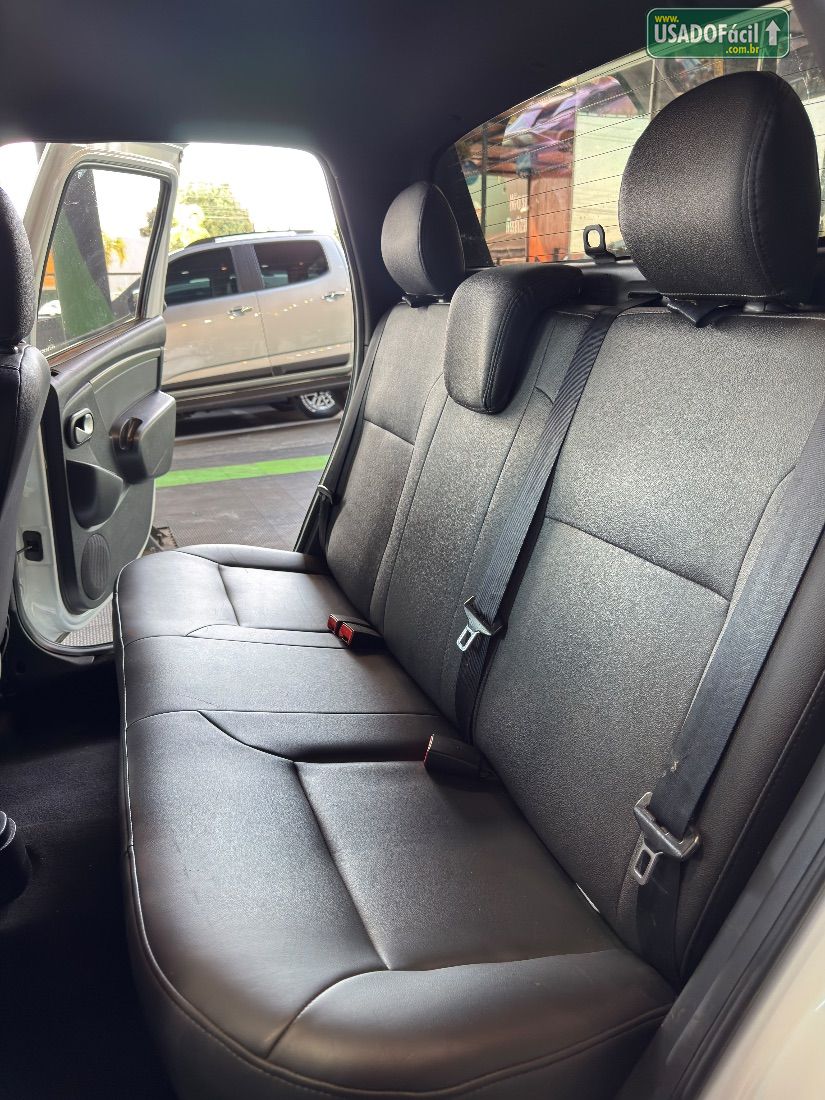 Renault Duster Oroch Intense 1.6 16V Mecânico Flex 2022/2023 — foto 9 de 12