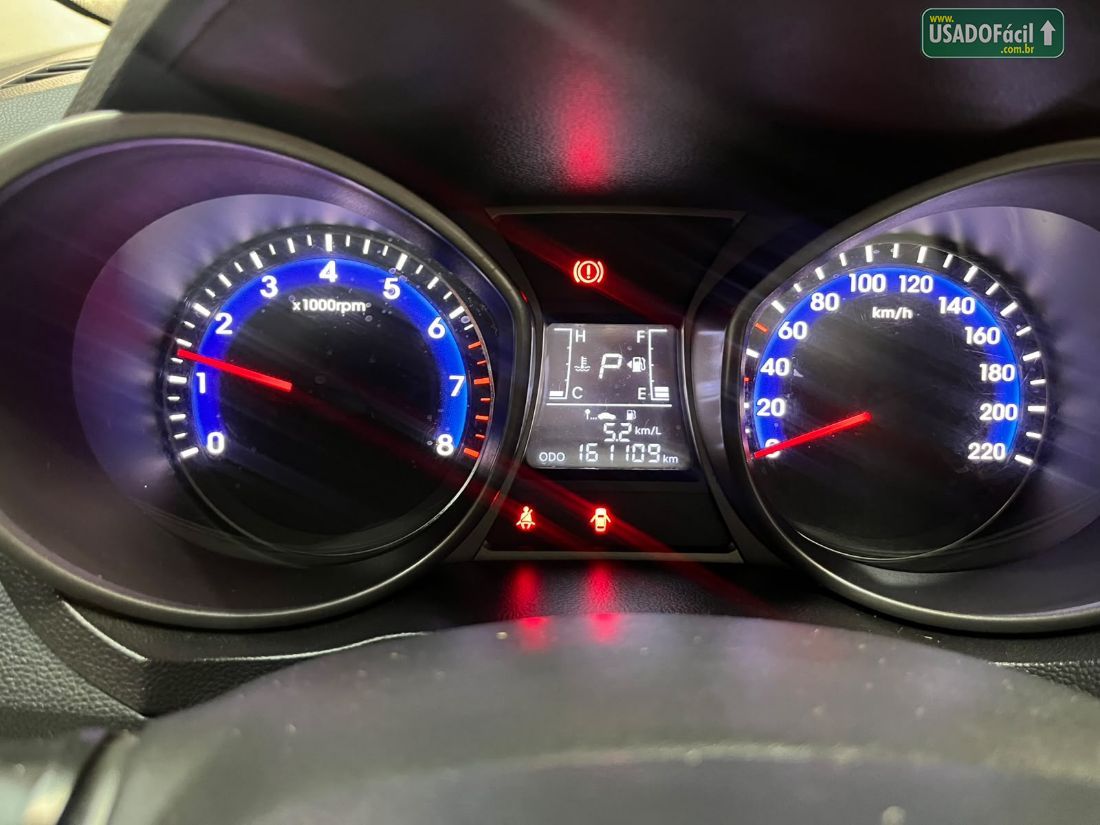 Hyundai HB20X Hatch Premium 1.6 Automático Flex 2013/2014 — foto 9 de 16
