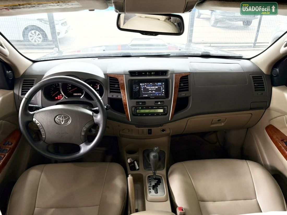 Toyota Hilux SW4 SRV D4-D 3.0 4x4 TDI Automático Diesel 2009/2009 — foto 9 de 15