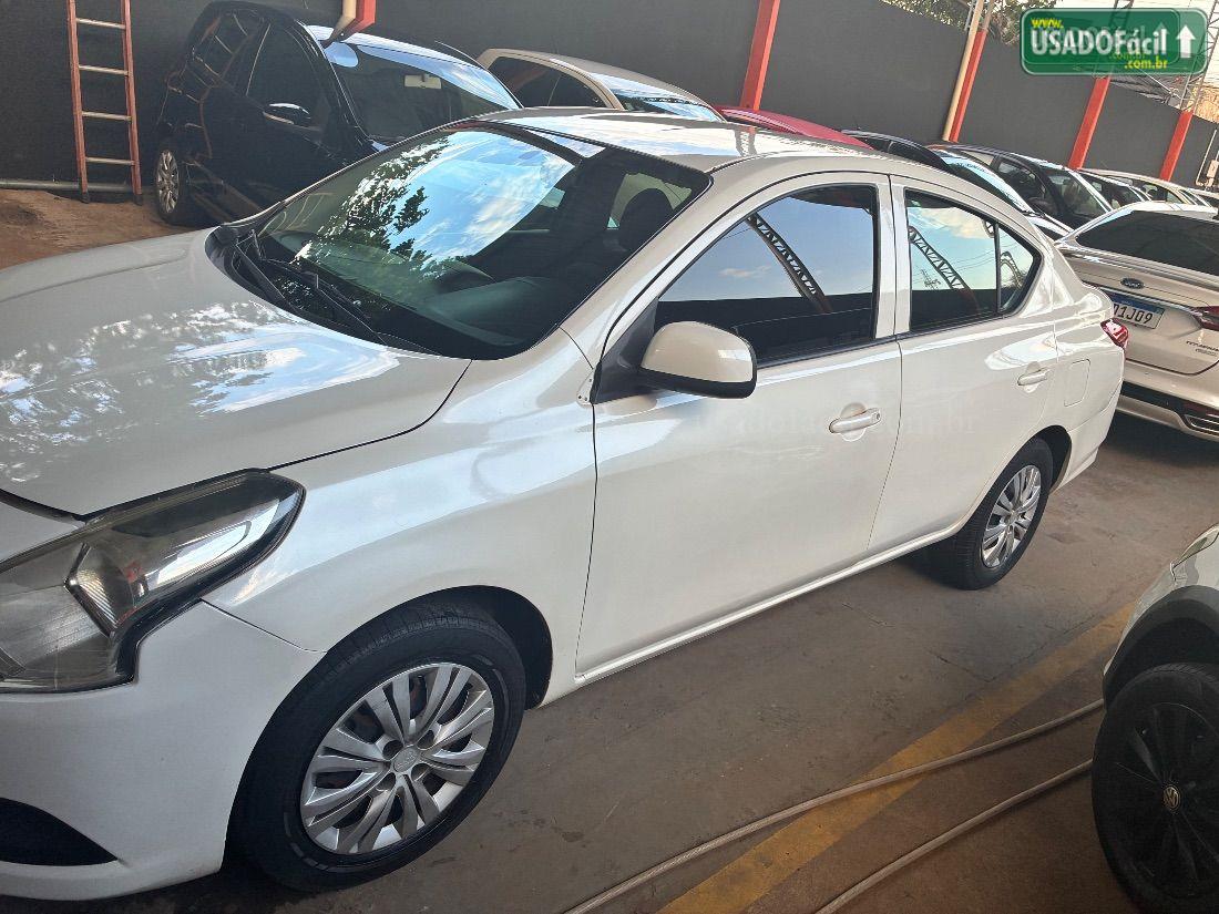 NISSAN Versa S 1.0 Mecânico FlexStart 2016/2016 — foto 15 de 16