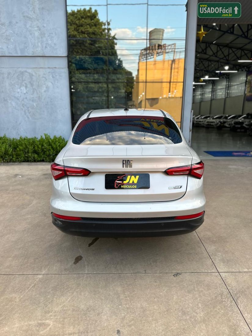 Fiat Cronos Drive 1.0 Flex 2023/2023 — foto 5 de 15