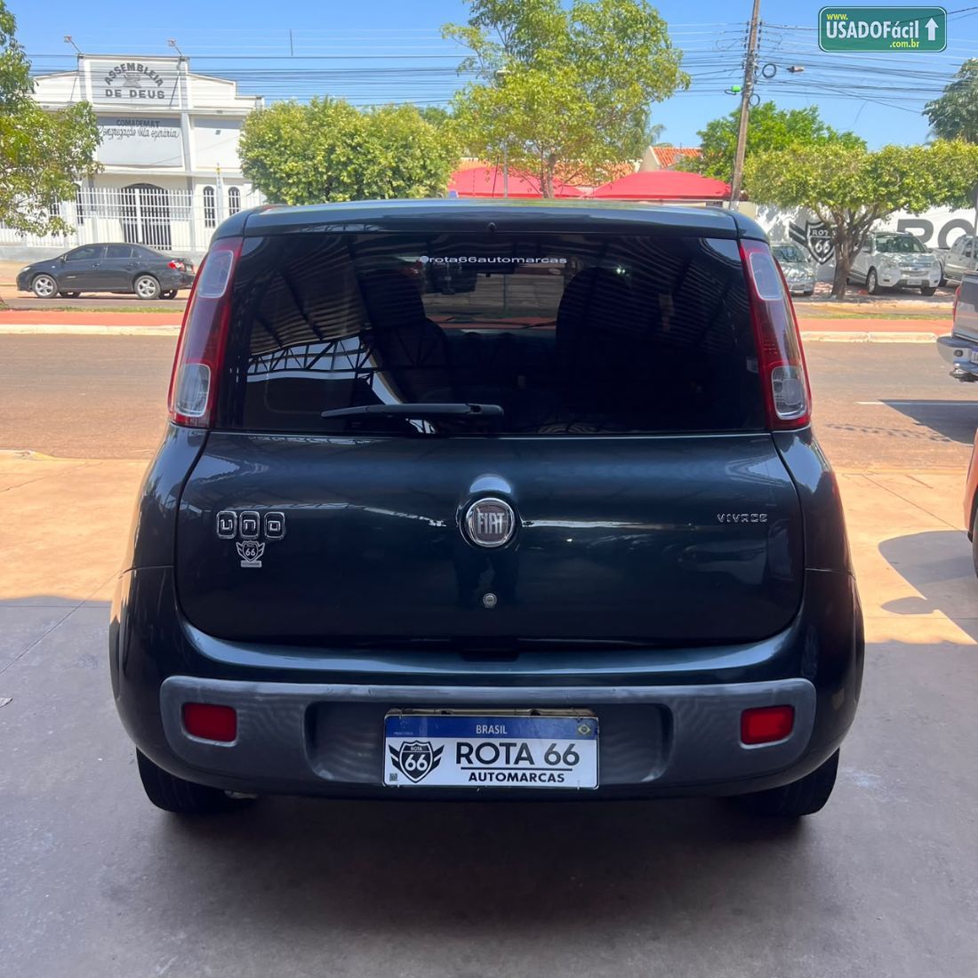 Fiat Uno Vivace 1.0 EVO Fire Flex 5P 2011/2011 — foto 3 de 14
