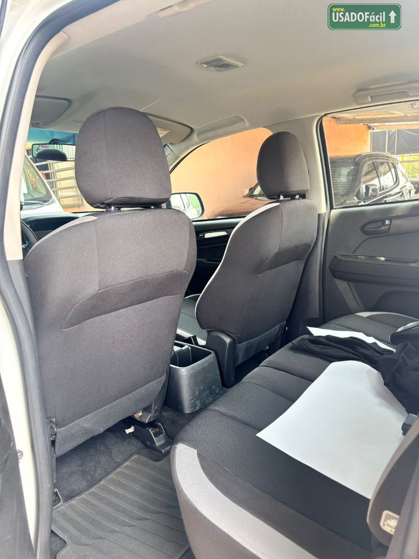 CHEVROLET/GM S10 LS CD 2.8 4x4 TDI Mecânico Diesel 2022/2023 — foto 18 de 19