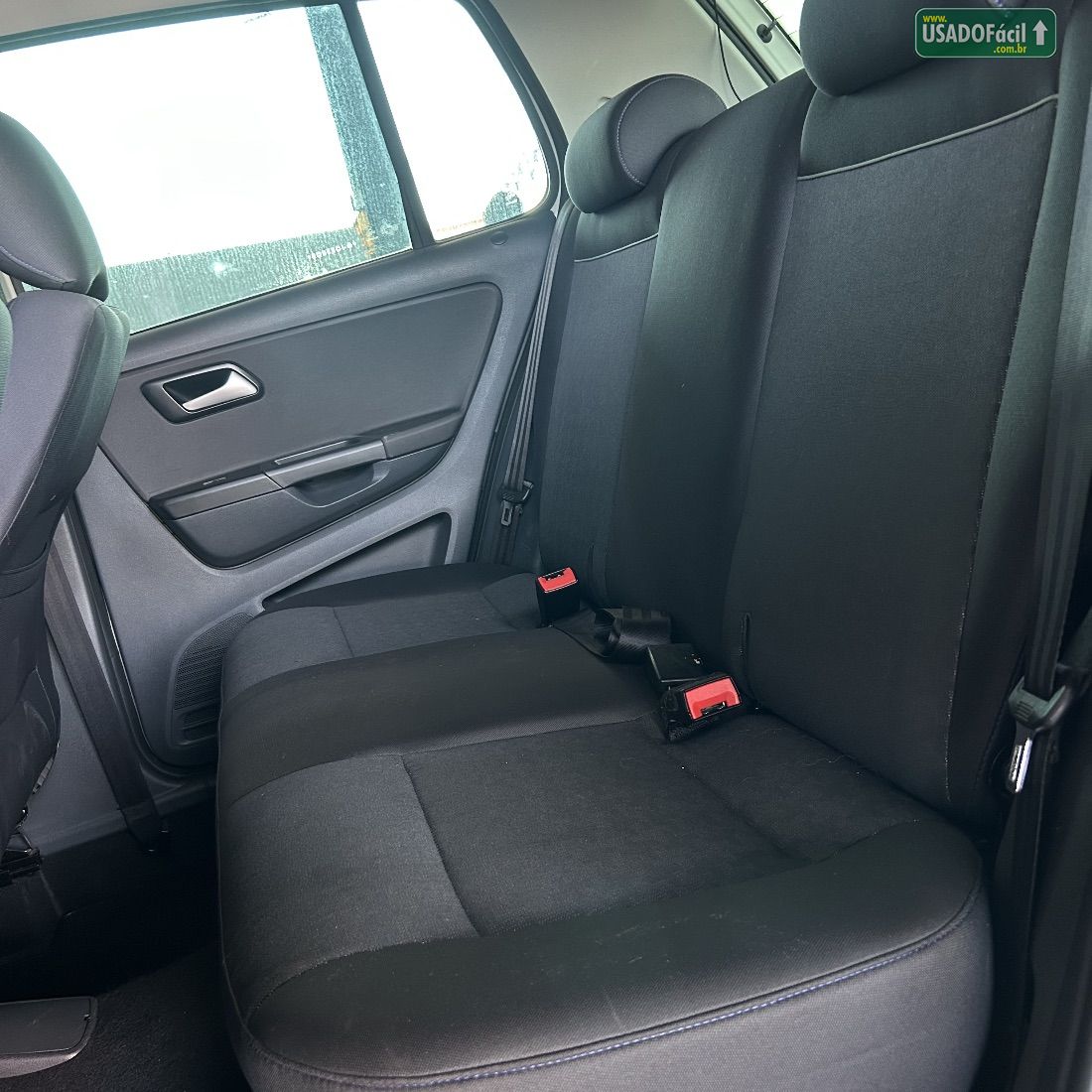 Volkswagen Fox Comfortline 1.6 4P Flex 2015/2016 — foto 10 de 10