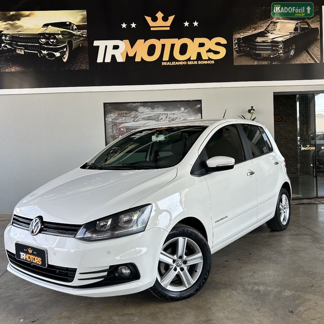 Volkswagen Fox Comfortline 1.6 4P Flex 2015/2016 — foto 2 de 10