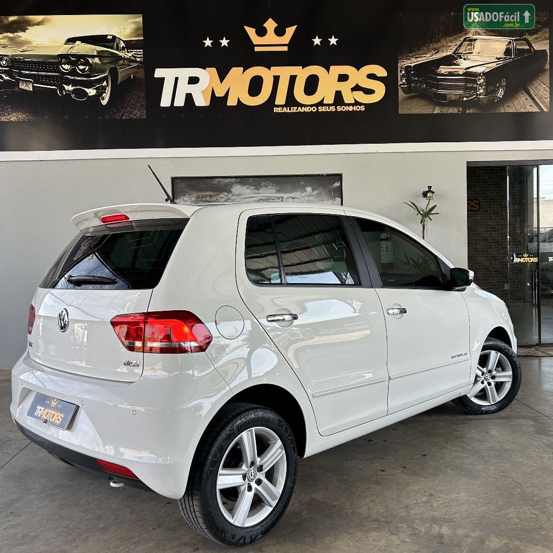 Volkswagen Fox Comfortline 1.6 4P Flex 2015/2016 — foto 4 de 10