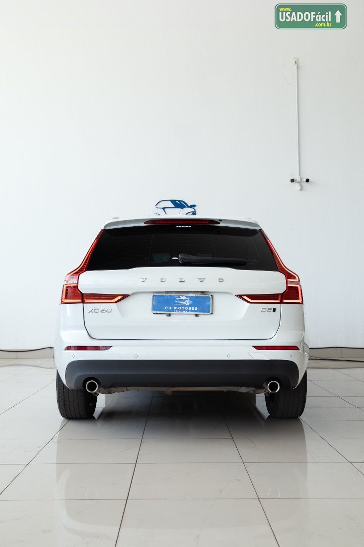 Volvo Volvo XC 60 D-5 Momentum 2.0 AWD Diesel 5P 2019/2020 — foto 10 de 18