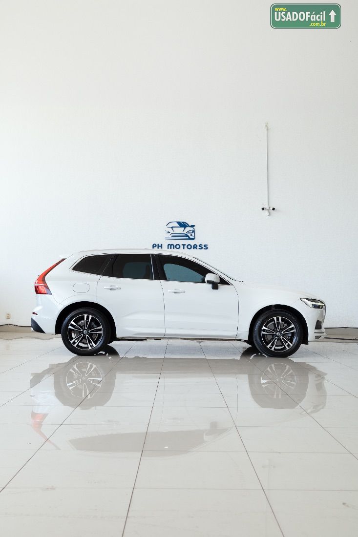 Volvo Volvo XC 60 D-5 Momentum 2.0 AWD Diesel 5P 2019/2020 — foto 12 de 18