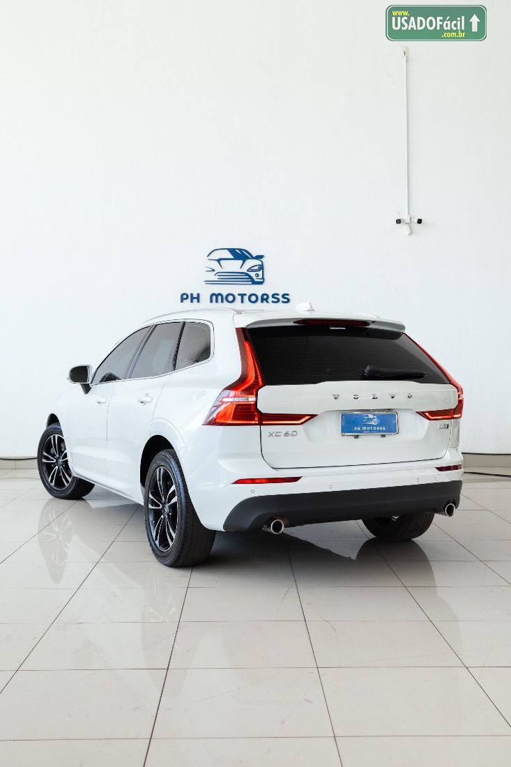 Volvo Volvo XC 60 D-5 Momentum 2.0 AWD Diesel 5P 2019/2020 — foto 2 de 18