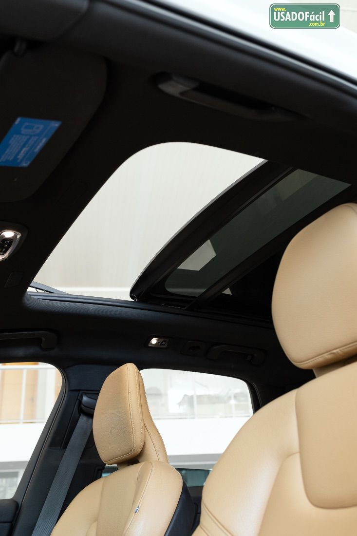 Volvo Volvo XC 60 D-5 Momentum 2.0 AWD Diesel 5P 2019/2020 — foto 7 de 18