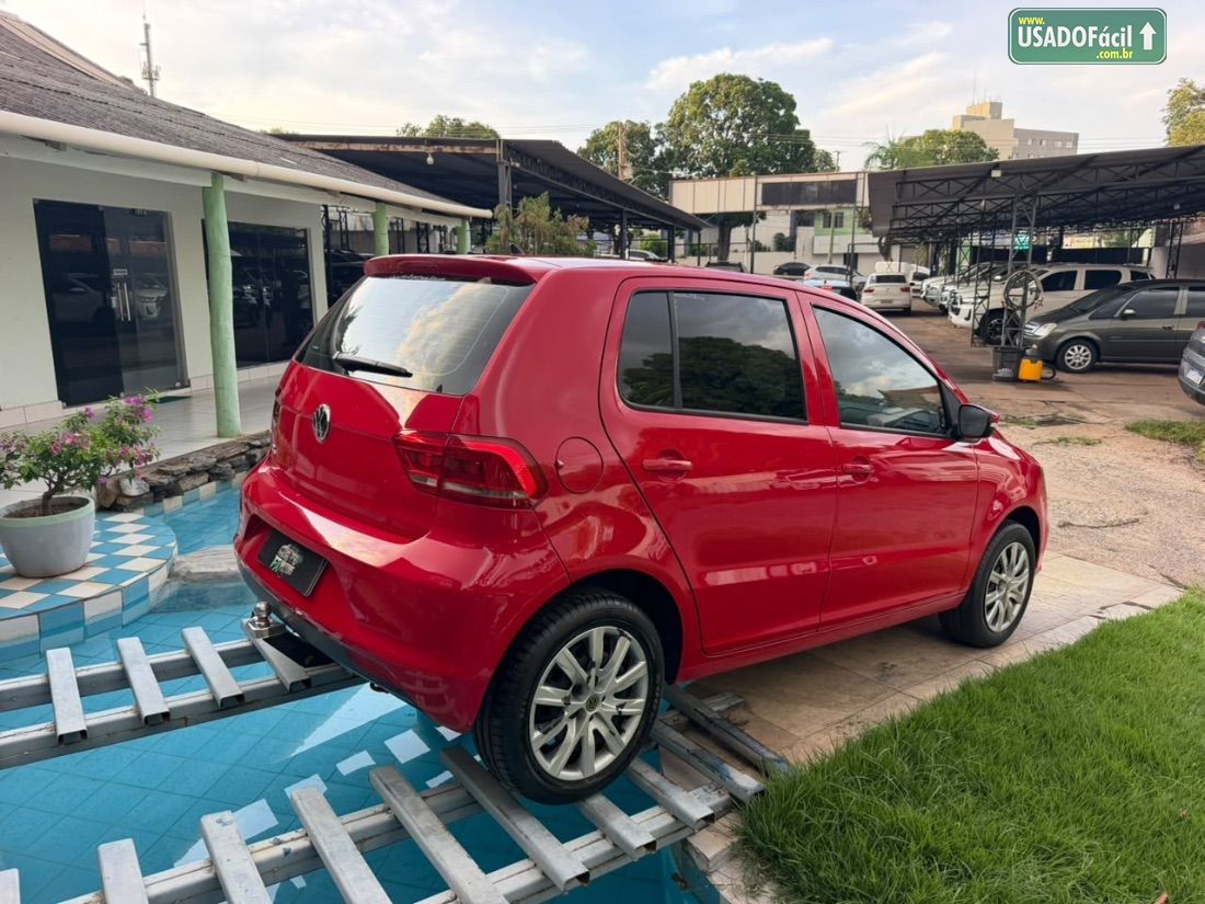 Volkswagen Fox Trendline 1.0 4P Flex 2016/2017 — foto 5 de 12