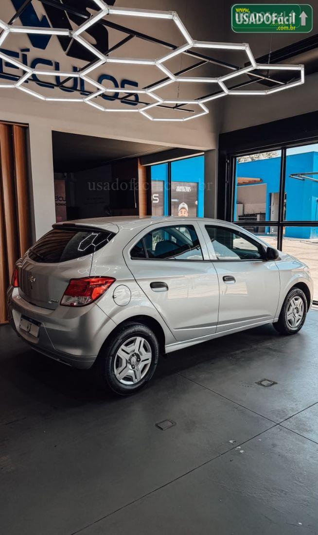 CHEVROLET/GM Onix Hatch LS 1.0 Mecânico Flex 2015/2015 — foto 3 de 9