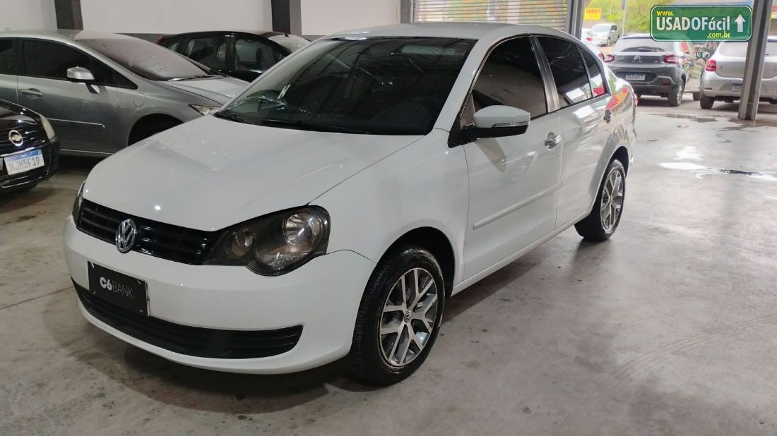 Volkswagen Polo Sedan 1.6 Mi Total Flex 2011/2012 — foto 2 de 18