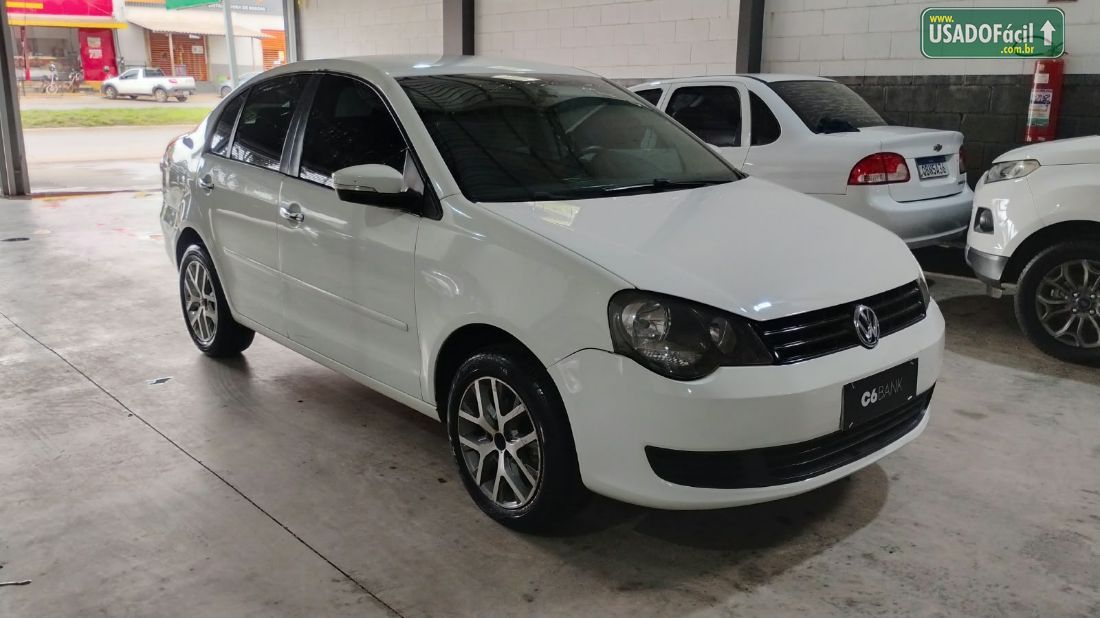 Volkswagen Polo Sedan 1.6 Mi Total Flex 2011/2012 — foto 3 de 18