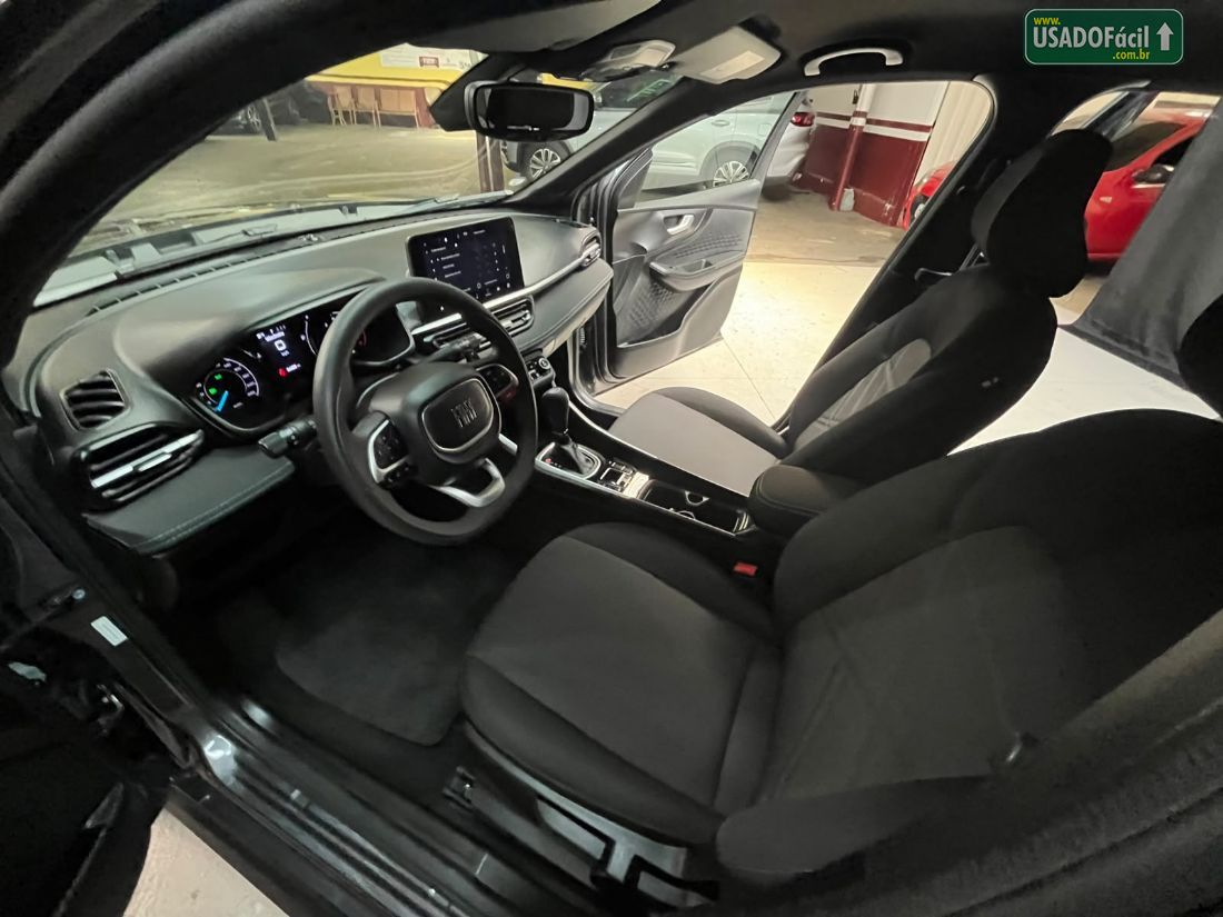 Fiat Fastback Audace 200 Turbo Automático Híbri­do 2025/2026 — foto 12 de 18
