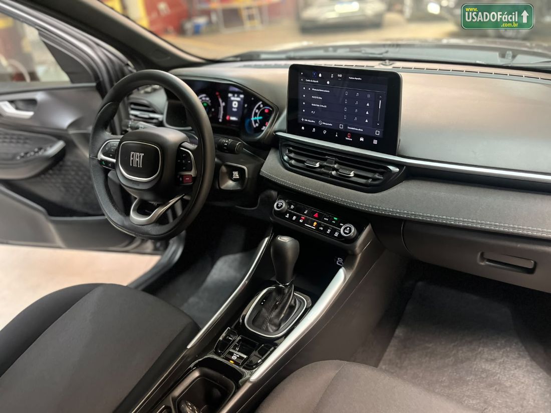 Fiat Fastback Audace 200 Turbo Automático Híbri­do 2025/2026 — foto 17 de 18