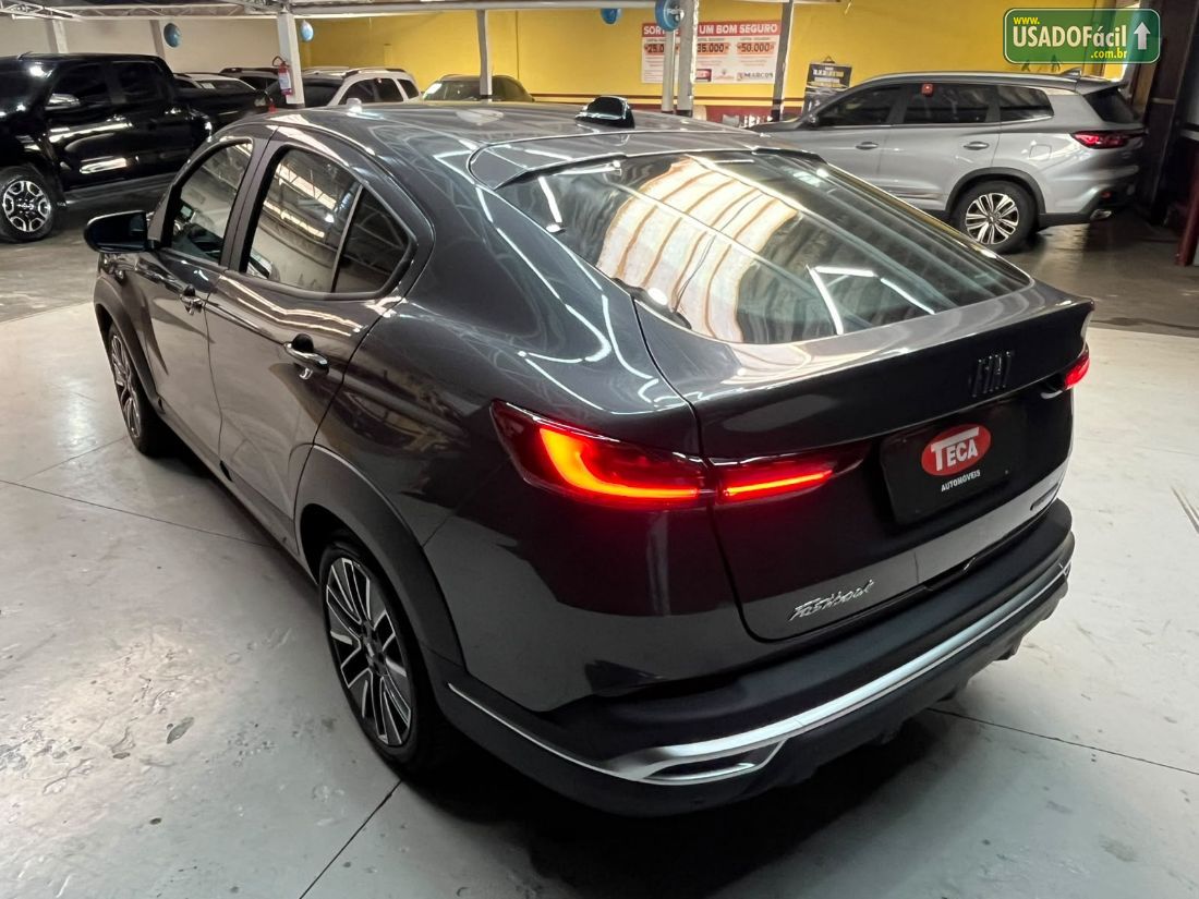 Fiat Fastback Audace 200 Turbo Automático Híbri­do 2025/2026 — foto 5 de 18