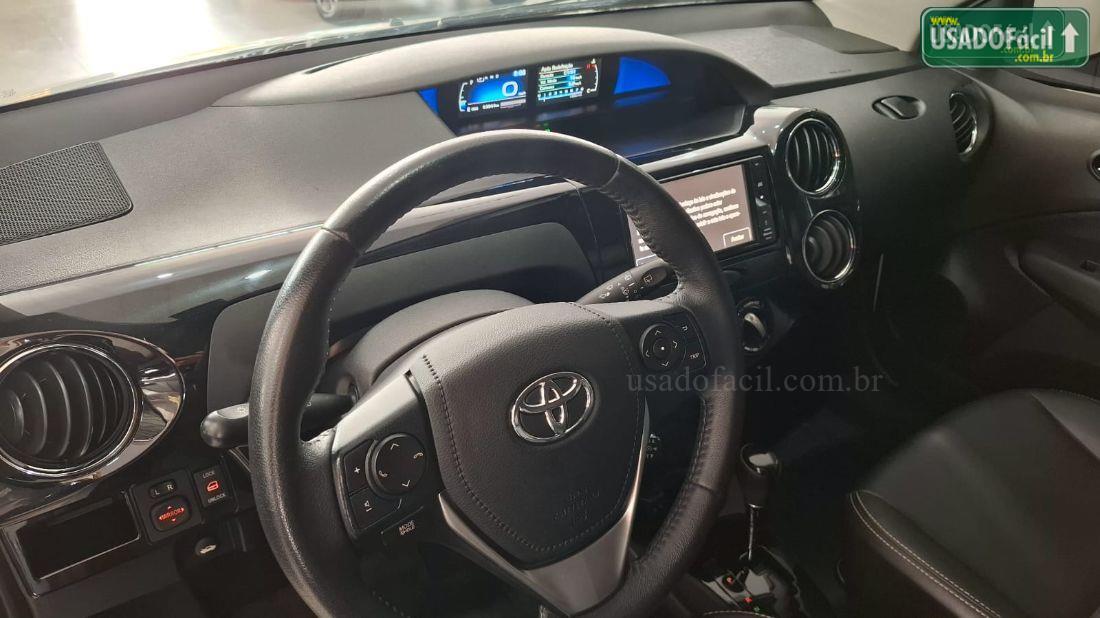 TOYOTA ETIOS hatch 1.5 flex 2017/2018 — foto 8 de 10