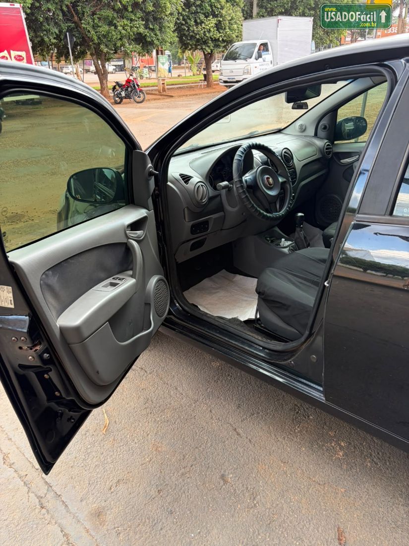 Fiat Palio Attractive 1.0 EVO Fire Flex 5P 2015/2015 — foto 10 de 10