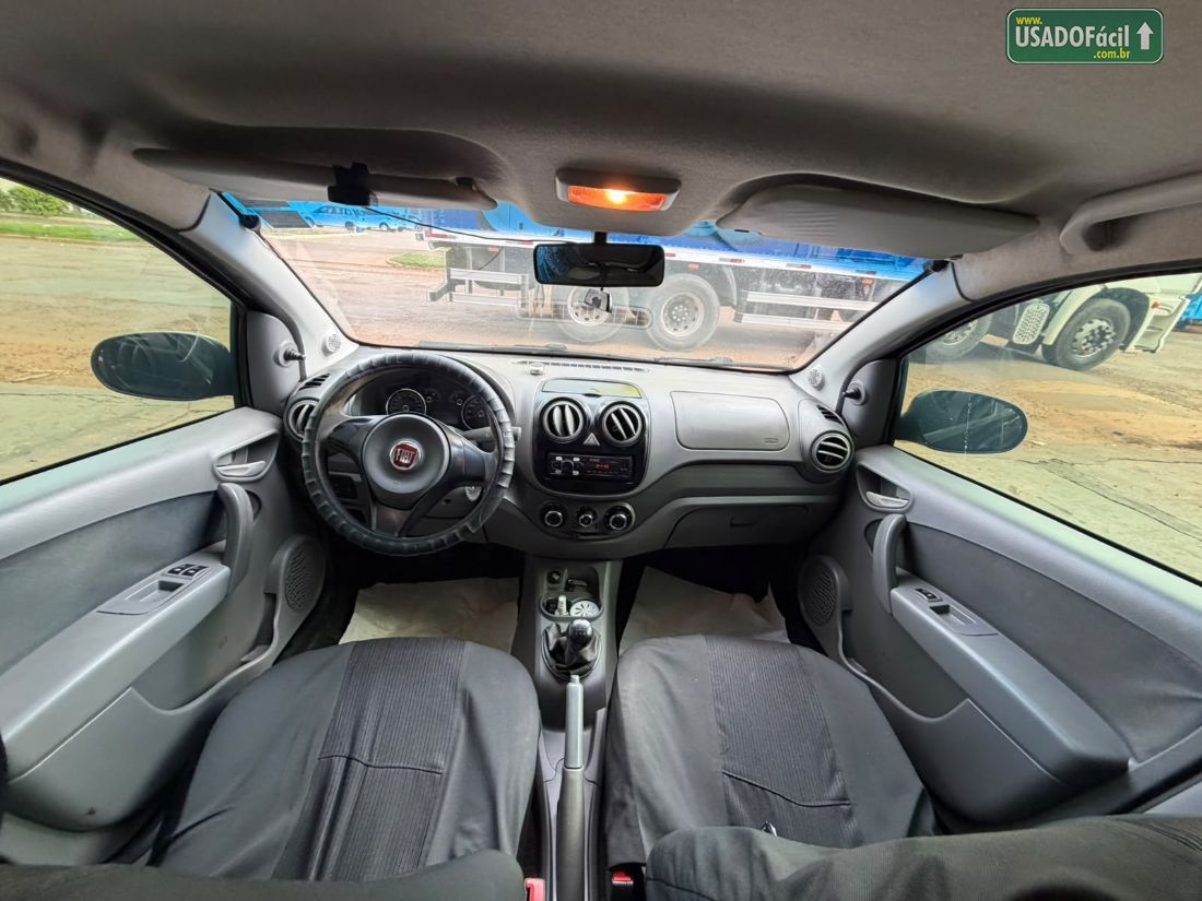 Fiat Palio Attractive 1.0 EVO Fire Flex 5P 2015/2015 — foto 9 de 10