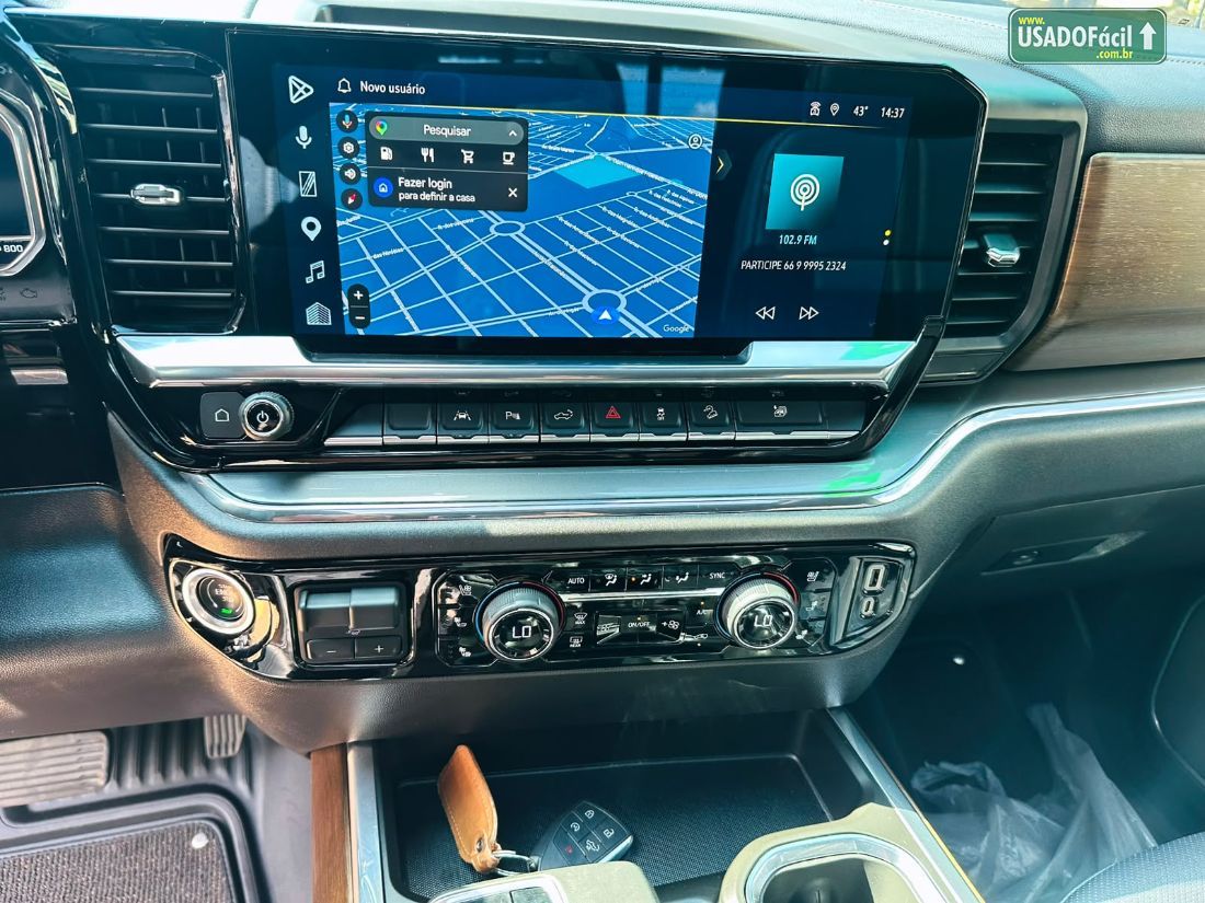 CHEVROLET/GM Silverado High Country 5.3 V8 AWD Automático 2023/2024 — foto 12 de 18
