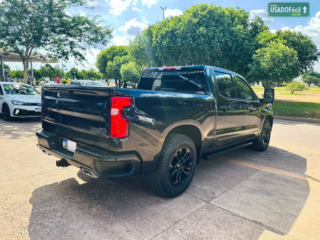 CHEVROLET/GM Silverado High Country 5.3 V8 AWD Automático 2023/2024 — foto 17 de 18