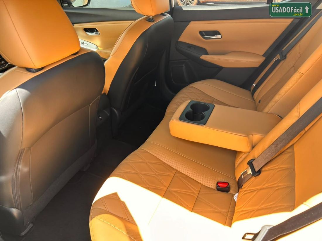 Nissan Sentra Exclusive Interior Premium 2.0 Automático 2025/2026 — foto 10 de 18